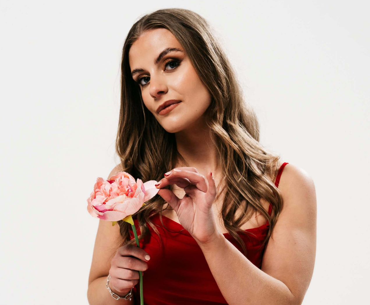 Pop talent Amelia’s “Love You Better” reflects on honesty