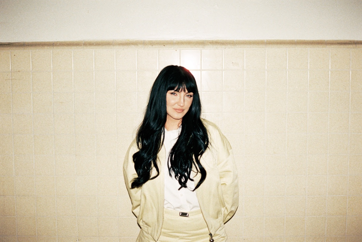 Julia Michaels cuts loose and deep on her fiercely liberating EP “Second Self”