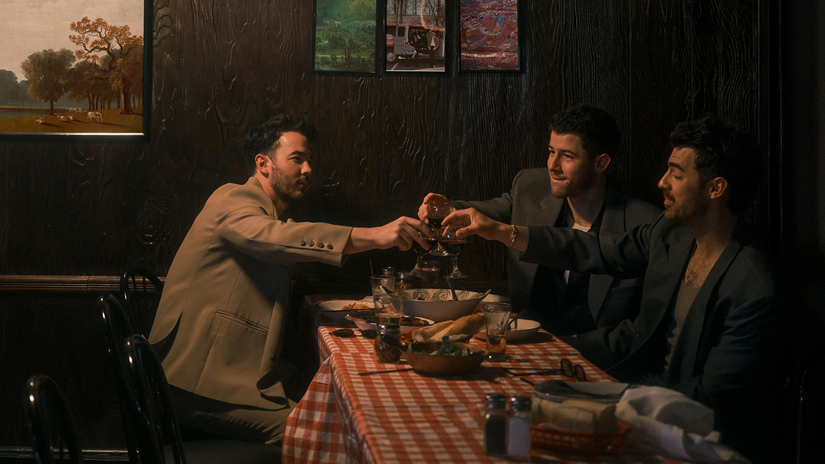 Jonas Brothers kick off ‘Jonas20: Greetings From Your Hometown’ tour with career-spanning setlist