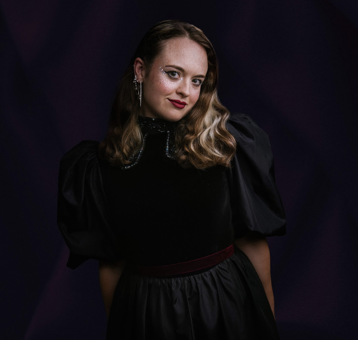 Poesie unveils tongue-in-cheek yet poetic debut EP ‘Lost Romantic’