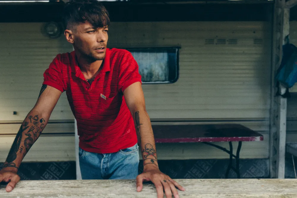 Louis Tomlinson promotional image for “Lemonade” single and upcoming album How Did I Get Here?