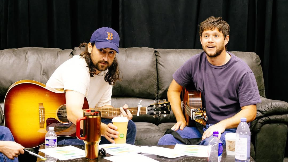 Niall Horan makes surprise onstage appearance at Noah Kahan’s Boston Benefit Show