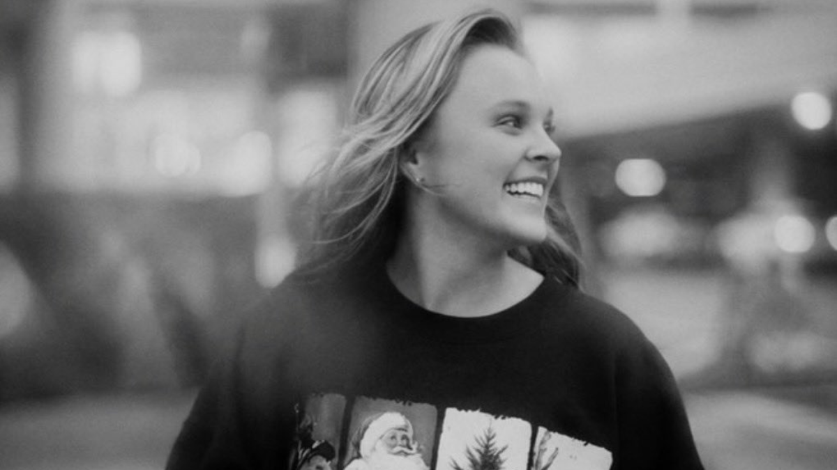 JoJo Siwa changes her name to Joelle and teases big 2026 plans