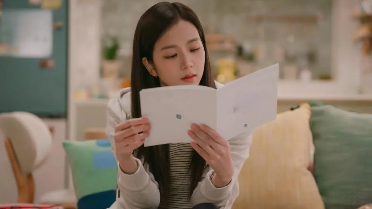 [WATCH] “Boyfriend on Demand” Trailer: Jisoo explores fantasy love in Netflix’s virtual dating rom-com