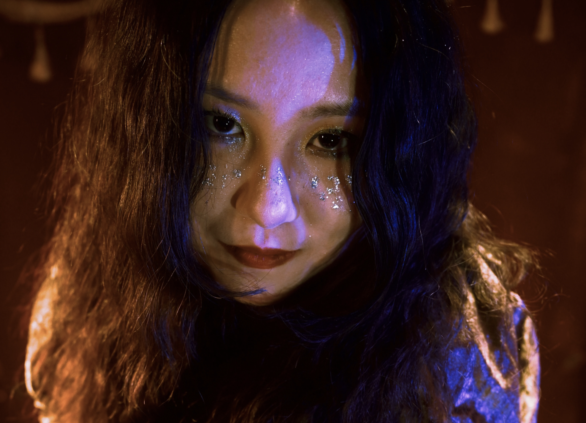 Beijing art-pop artist Mixol shares eerie yet enchanting single “we jump, our carnival”