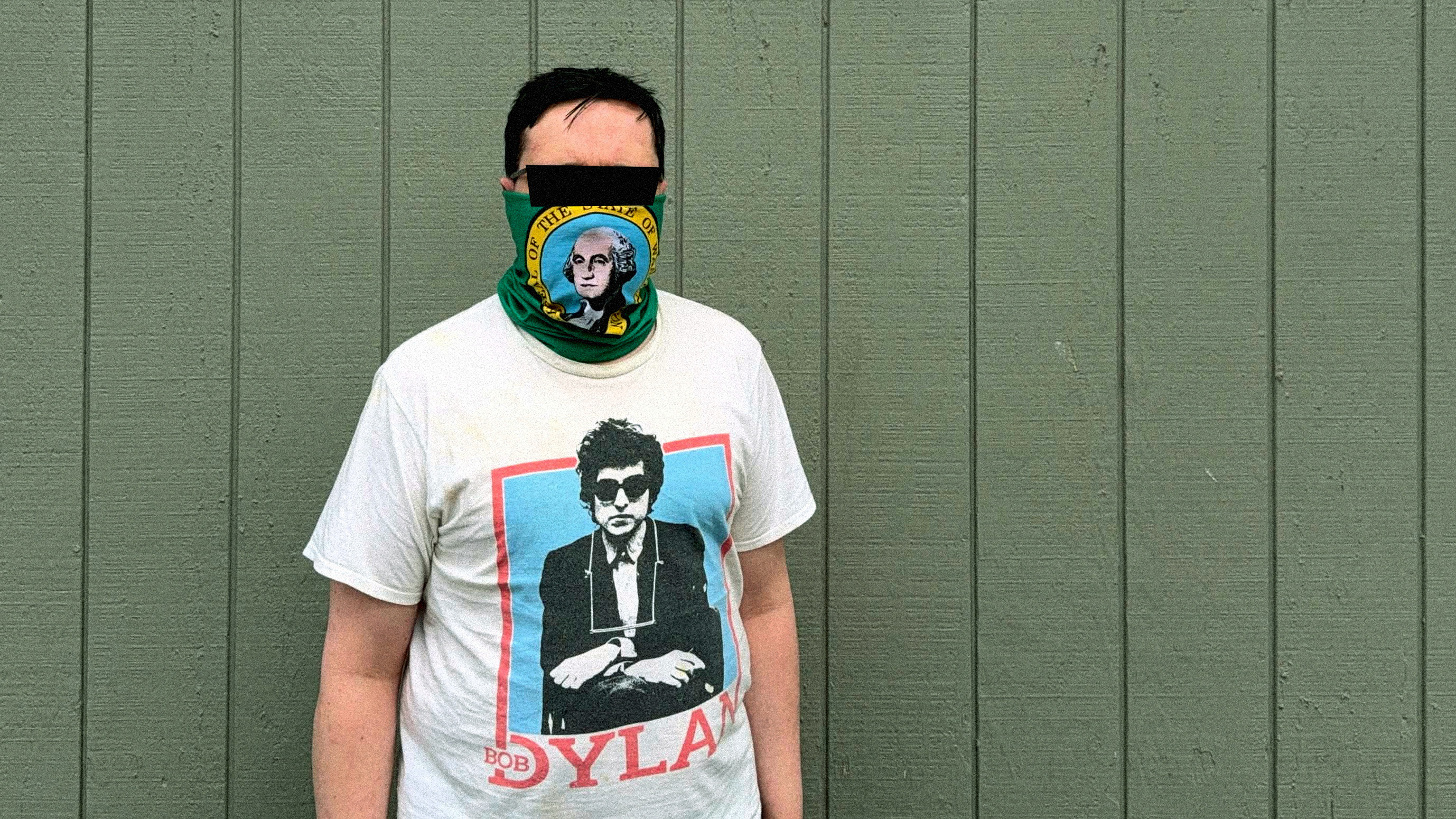 Anonymous rapper Dan Gray unravels isolation and anxiety on “Choppy Waters”