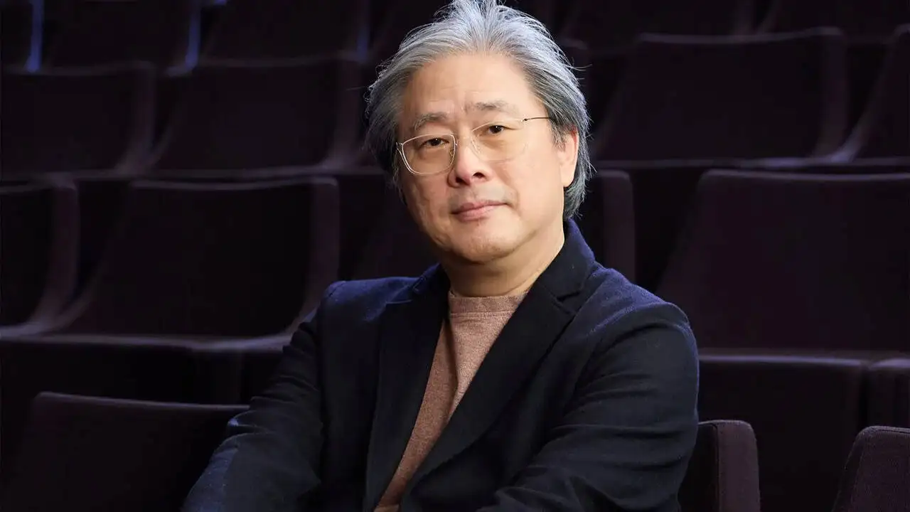 Park Chan-wook receives France's prestigious cultural honor