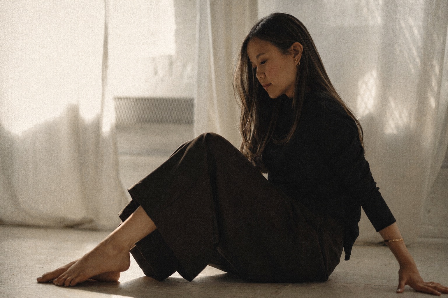Jena Returns With Soulful New Single 'battleground'