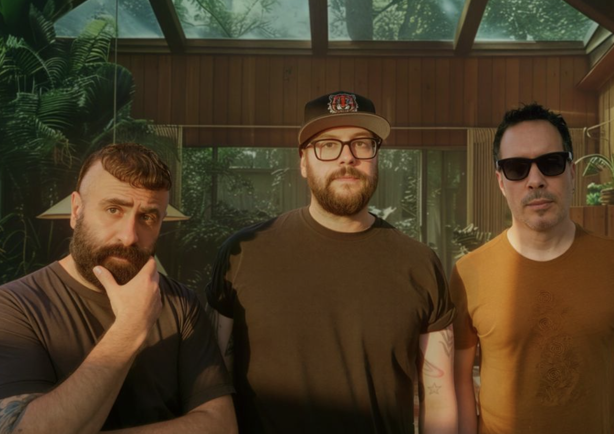 Hypnogaja evokes calm and chaos on 'My Dreams Have Teeth (Expanded Edition)'